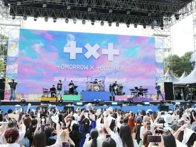「TOMORROW X TOGETHER」に会うため韓国に（画像提供:wowkorea）