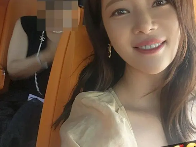 女優ファン・ジョンウム、”美貌の母娘”近況を報告 「ママとデート」（画像提供:wowkorea）