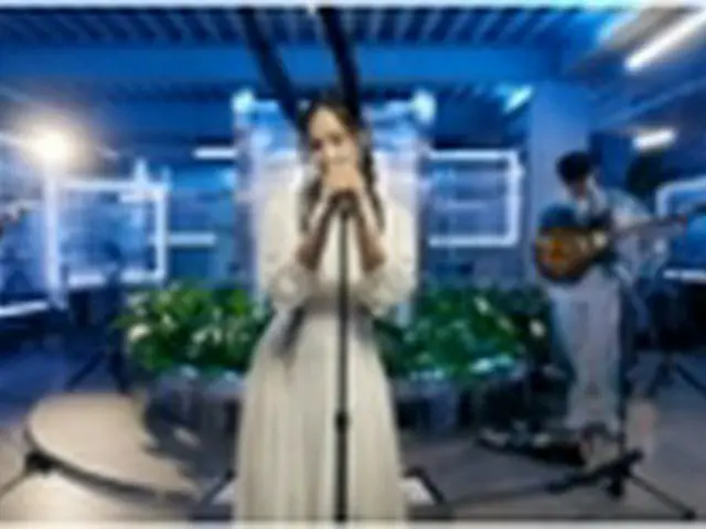 左からSE　SO　NEON、CHUDAHYE　CHAGIS、Zior　Park（ルイ・ヴィトン提供）＝（聯合ニュース）≪転載・転用禁止≫