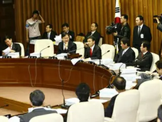 韓米FTA批准同意案、統一外交通商委員会に上程