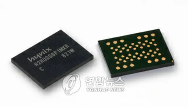 開発された3ビット/セル構造の32GbNAND型フラッシュメモリー＝3日、ソウル（聯合）