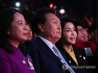 尹大統領　ベトナムで文化交流行事に出席＝約３千人参加