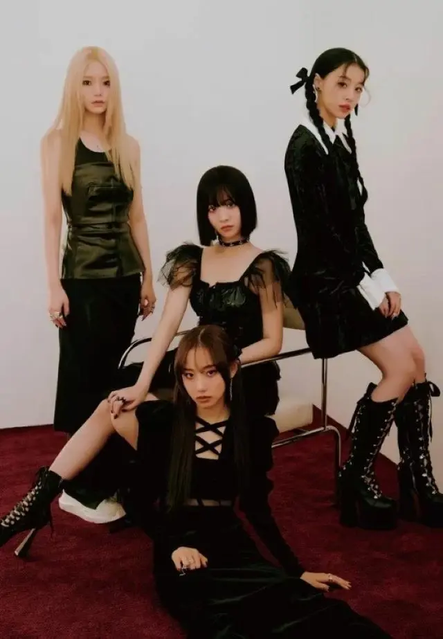 【公式】「FIFTY FIFTY」、楽曲「Cupid」が英オフィシャルシングルチャートに13週連続チャートイン…女性グループ最長記録（画像提供:wowkorea）
