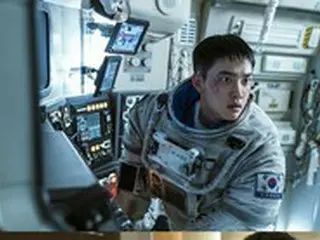 映画「ザ・ムーン」ソル・ギョング＆D.O.（EXO）、ツーショットなしでも格別なブロマンス…“胸が熱くなった”