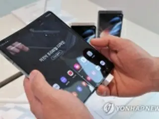 スマホ不調も折り畳み式は人気　１～３月出荷数２５０万台＝サムスンのシェア６３%