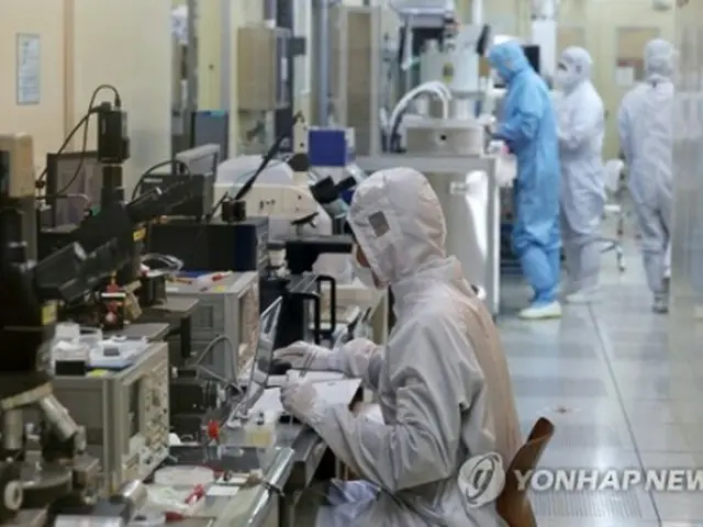 韓国電子通信研究院の半導体実験室（資料写真）＝（聯合ニュース）