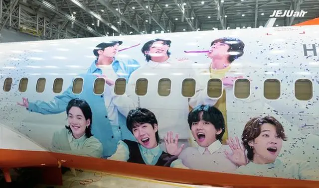 「BTS（防弾少年団）」の飛行機に乗って世界へ