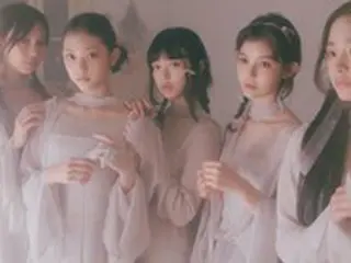 「NewJeans」、デビューから1年で見せた新世界…「Attention」の彼女たちの2度目の「Get Up」