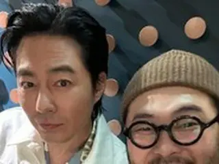 俳優キム・ギバン、親友チョ・インソンと認証ショット…底なしのかっこよさだね