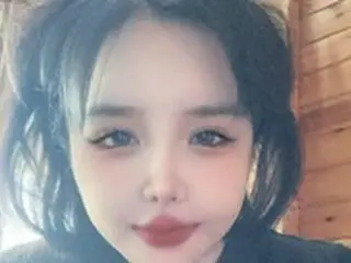 BOM（元2NE1）、健康異常説が顔負けする人形のような美貌…見るたびにスリムになるね