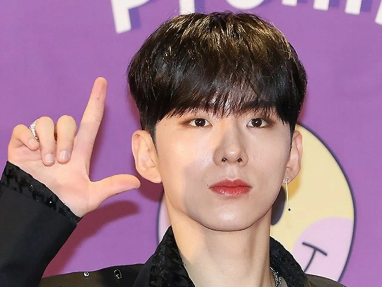 MONSTA X キヒョン DOOTA  ドゥータ会員限定 グリップトック Amazon.co.jp: MONSTA X キヒョン DOOTA ドゥータ会員限定