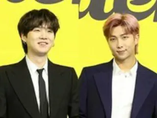 SUGA、「BTS」で3番目の入隊者に、丸刈りのRMに軍歌を熱唱したJUNG KOOK…それぞれの「時が熟せば」