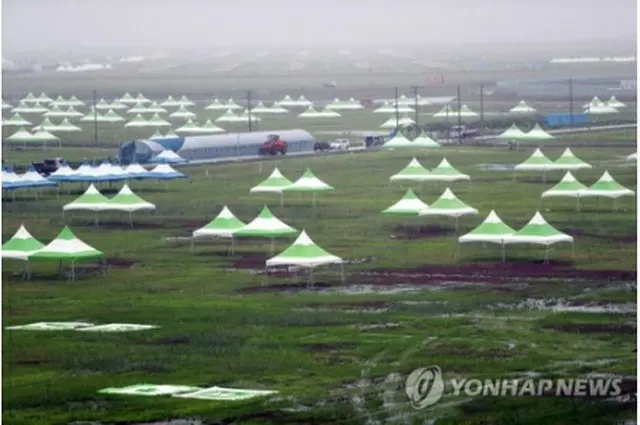 大会前の７月１８日、豪雨被害を受けたキャンプ地＝（聯合ニュース）