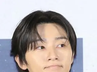 俳優パク・ソジュン、舞台挨拶カチューシャ未着用物議を説明