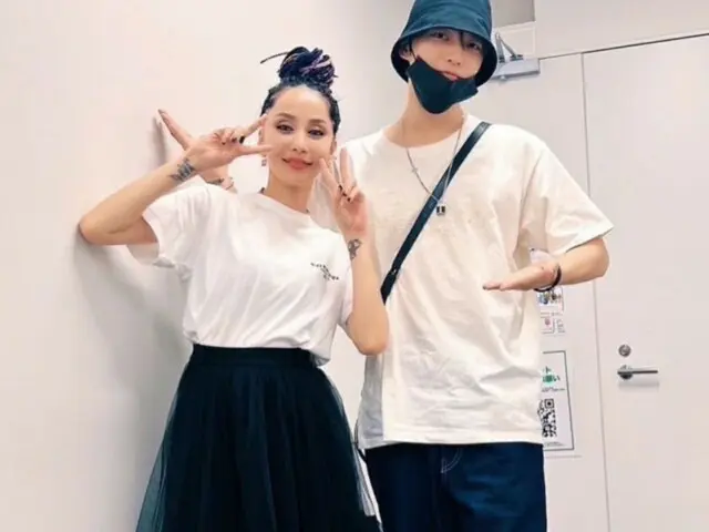 キム・ジェジュン、中島美嘉の公演を応援！格別な友情ツーショットにファン歓喜