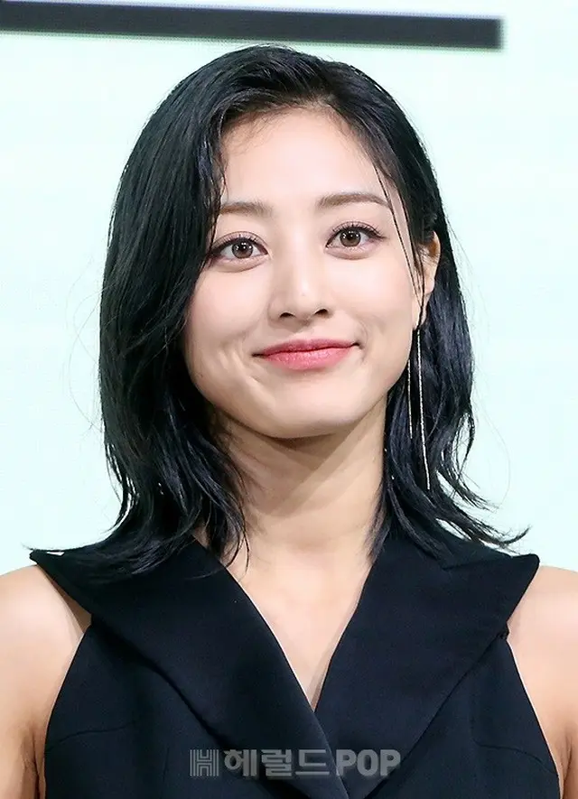「TWICE」ジヒョ、1stミニアルバム「ZONE」発売記念記者懇談会に出席 (画像提供:wowkorea)