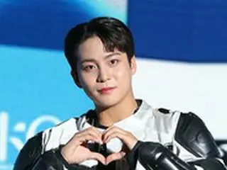 「ATEEZ」ジョンホ、足首負傷でスケジュール中断… 帰国して精密検査と治療に専念