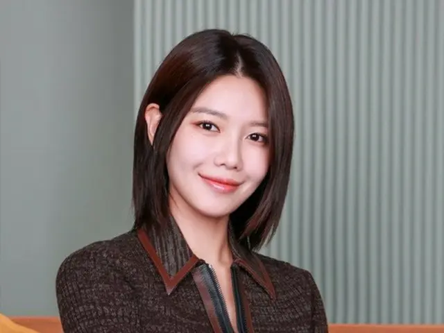 スヨン（少女時代）、最近のインタビューで恋人チョン・ギョンホに言及1（画像提供:wowkorea）