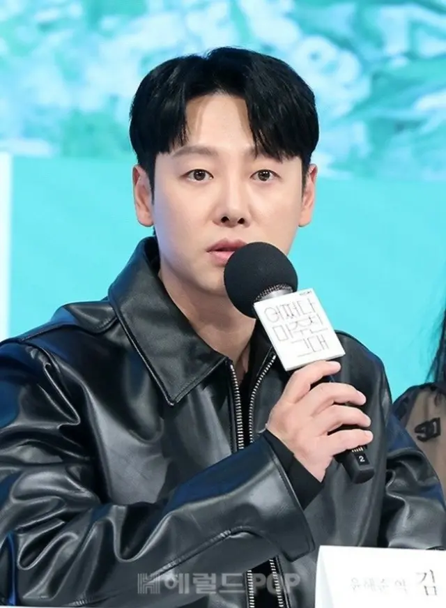 韓国俳優キム・ドンウク（40）がことしの冬、結婚式を挙げる。