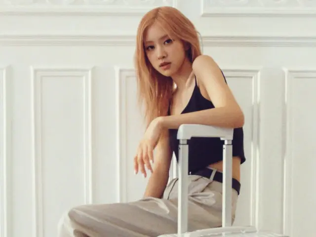「BLACKPINK」ROSE、サッカーのエムバペ選手＆F1のハミルトン選手とともに「旅のモデル」に