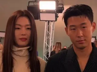 “記念的再会”女優チョン・ジヒョン＆サッカー韓国代表ソン・フンミン選手、貴重な“ツーショット”