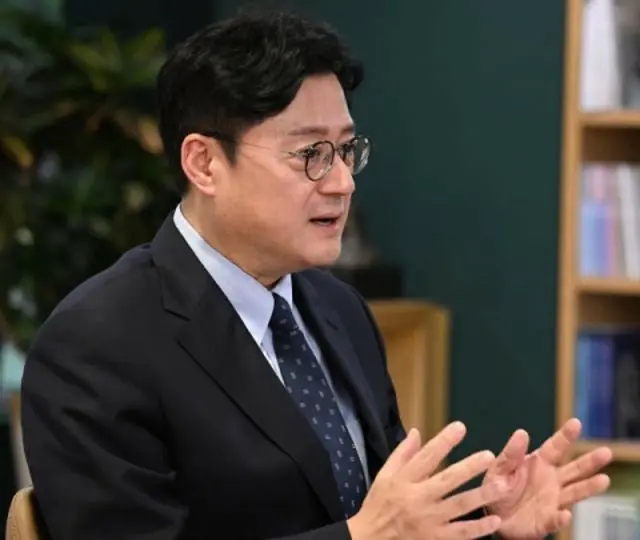 洪翼杓、共に民主党新任院内代表