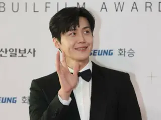 俳優キム・ソンホ、男性新人演技賞を受賞…「『貴公子』とのすべての瞬間が幸せ」＝「第32回釜日映画賞」