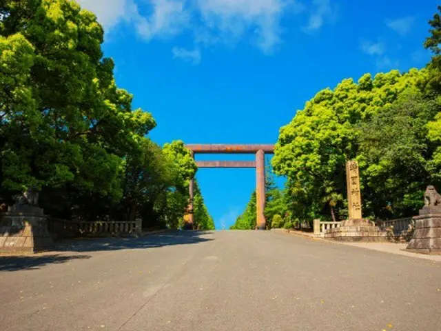 日本の西村経済産業相が靖国神社を参拝...「失望と遺憾」＝韓国政府