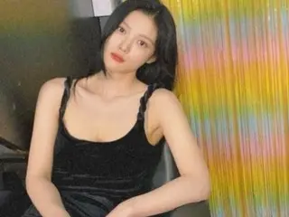 女優キム・ユジョン、初めて見せるグラマースタイル…露出度高めドレスが話題