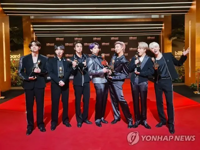 ２０２１年のビルボード・ミュージック・アワードで４冠に輝いたＢＴＳ（ＢＴＳ公式ツイッターより）＝（聯合ニュース）≪転載・転用禁止≫