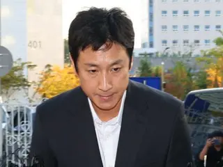「だまされた」と訴えた俳優イ・ソンギュン、なぜ警察に通報せずに金を渡したのか？…現職弁護士が見た疑問点
