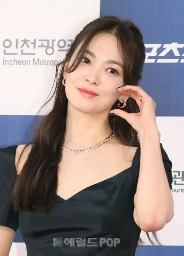 ソン・ヘギョ、映画「黒い修道女たち」出演を前向きに検討中