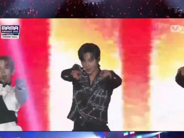 「東方神起」、新曲「Down」初公開…後輩グループ「RIIZE」との「Rising Sun」コラボステージも披露「2023 MAMA AWARDS」