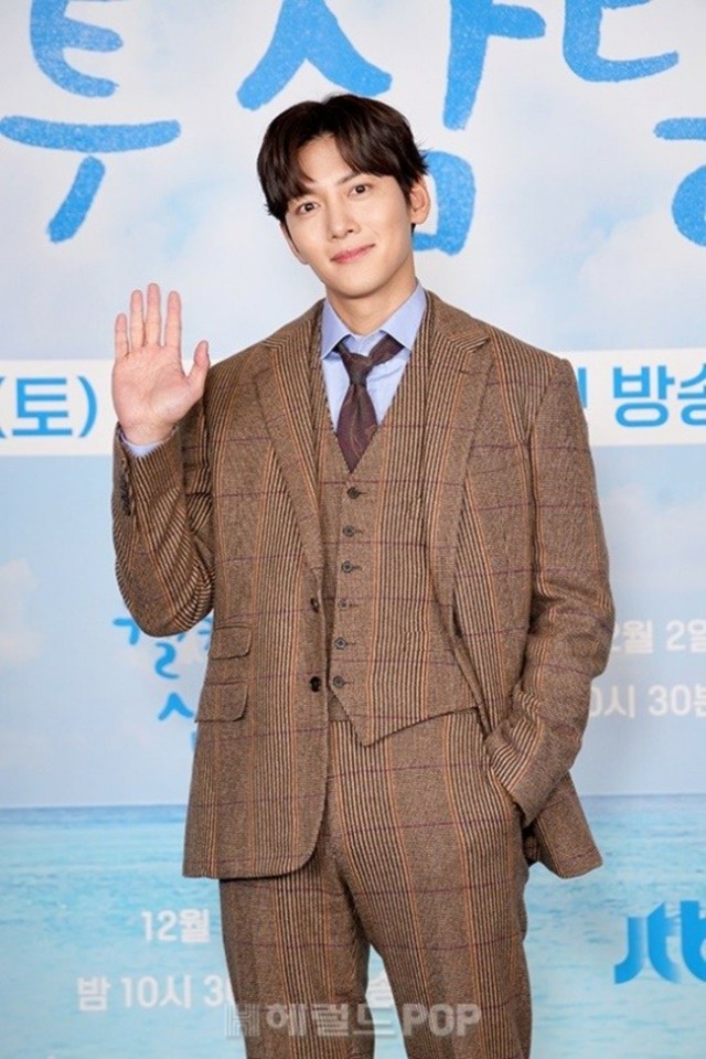 チ・チャンウク 写真集 チャンウク サムダルリ JI CHANGWOOK NEWS | チ・チャンウク JAPAN OFFICIAL FANCLUB