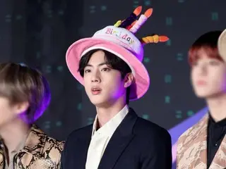 「BTS」JIN、自身の誕生日を控え中国ファンたちが本2000冊を寄付…善い影響力を拡げる