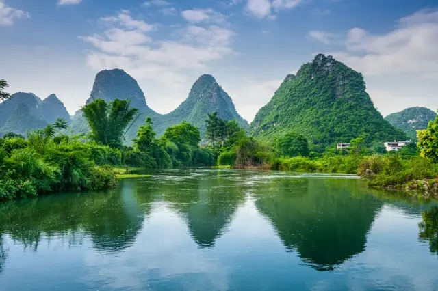 中国・広西チワン族自治区、医師が手術中に高齢者の頭を殴る？…2019年の映像が物議を醸す＝中国報道