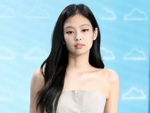 blackpink jennie JENNIE | Spotify