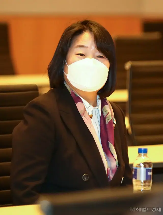 尹美香議員の親北発言に批判が集中…韓国の南北関係討論会で
