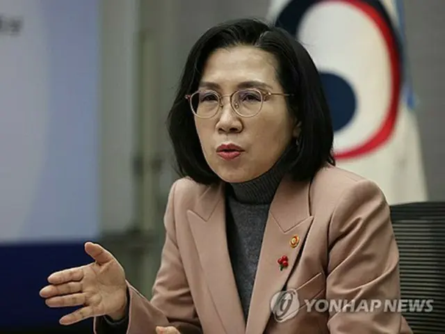 金賢淑女性家族部長官＝（聯合ニュース）