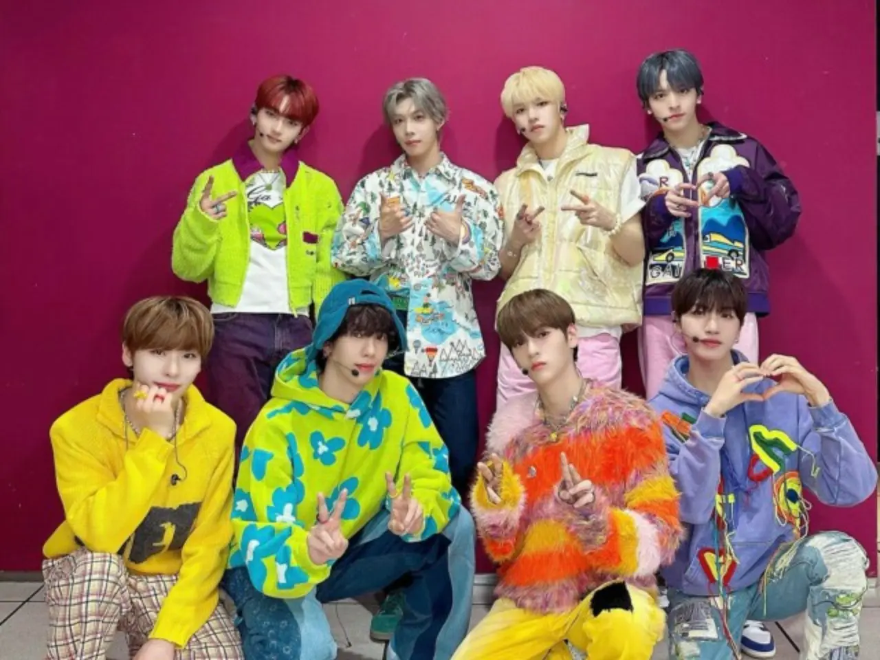 n.SSign」、「ショー!K-POPの中心」出演終了…カラフルな衣装で