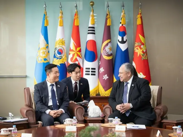 韓国国防相が「米海軍長官」と会談…「防衛産業の重要性」を強調