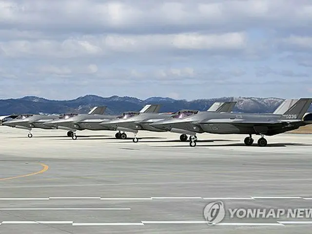 韓国空軍のステルス戦闘機Ｆ３５Ａ（空軍提供）＝（聯合ニュース）≪転載・転用禁止≫