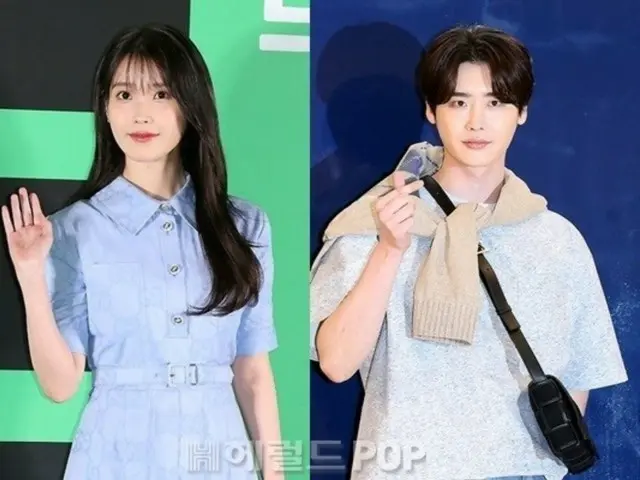 IU＆イ・ジョンソク、決別説出て以降公開された写真…急速拡散中