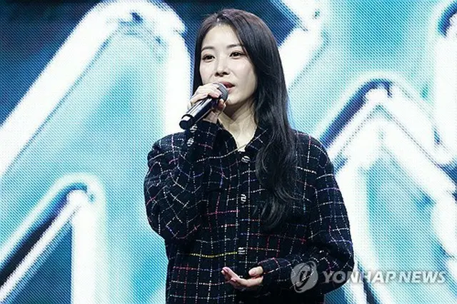 ＮＣＴ　ＷＩＳＨのデビュー記念ショーケースであいさつするＢｏＡ＝４日、ソウル（聯合ニュース）
