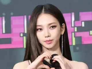 【全文】“俳優イ・ジェウクと交際”「aespa」KARINA、直筆の手紙でファンに心境伝える