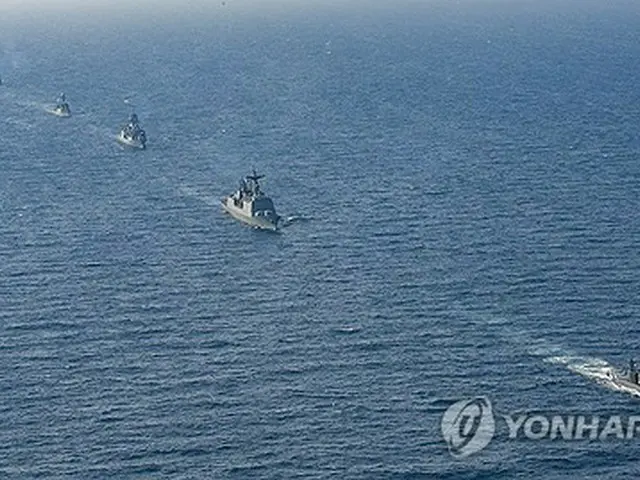 ２０２３年１１月２日、韓国南東部・蔚山沖で行われた韓国とオーストラリアの合同海上訓練（韓国海軍提供）＝（聯合ニュース）≪転載・転用禁止≫