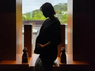 “妊娠中”アユミ（伊藤ゆみ）、マタニティフォトではない⁉「すてきな雰囲気風ショット」公開