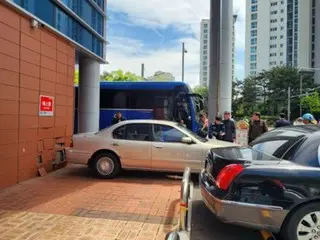 90代の運転者がバックで突進…高齢者4人をはね80代が死亡＝韓国報道
