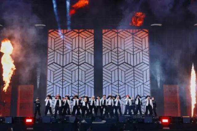 “きょうのために走ってきた”…「SEVENTEEN」、サンアムワールドカップ競技場での2DAYS公演初日に“感激ひとしお”