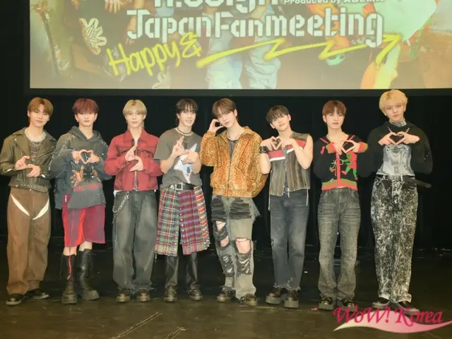 「n.SSign」左からエディ、ジュニョク、ロビン、カズタ、ハンジュン、ソンユン、ヒウォン、ロレンス